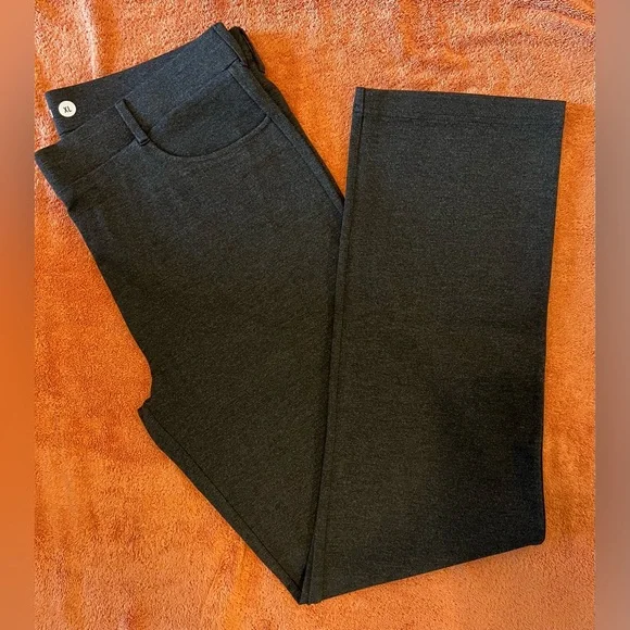 Betabrand Dark Charcoal Gray 7-Pocket Dress Pant Yoga Pant - Straight NWOT - Picture 2 of 10